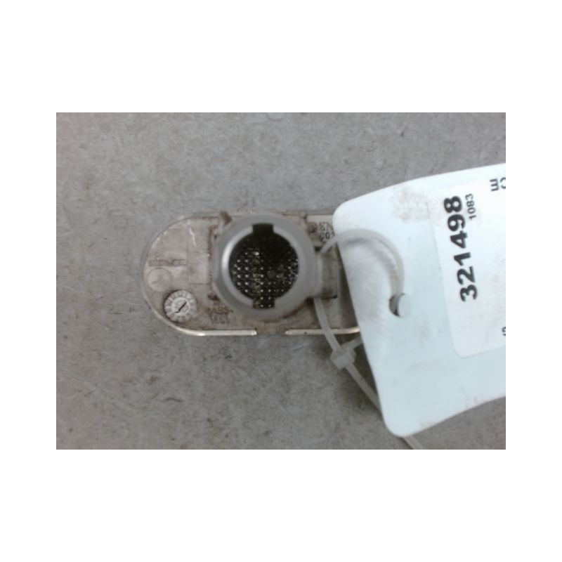 REPETITEUR AILE DROIT RENAULT TWINGO