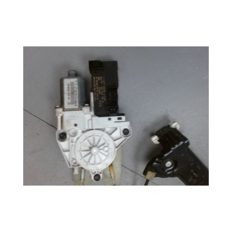MECANISME+MOTEUR LEVE-GLACE AVANT GAUCHE PEUGEOT 407