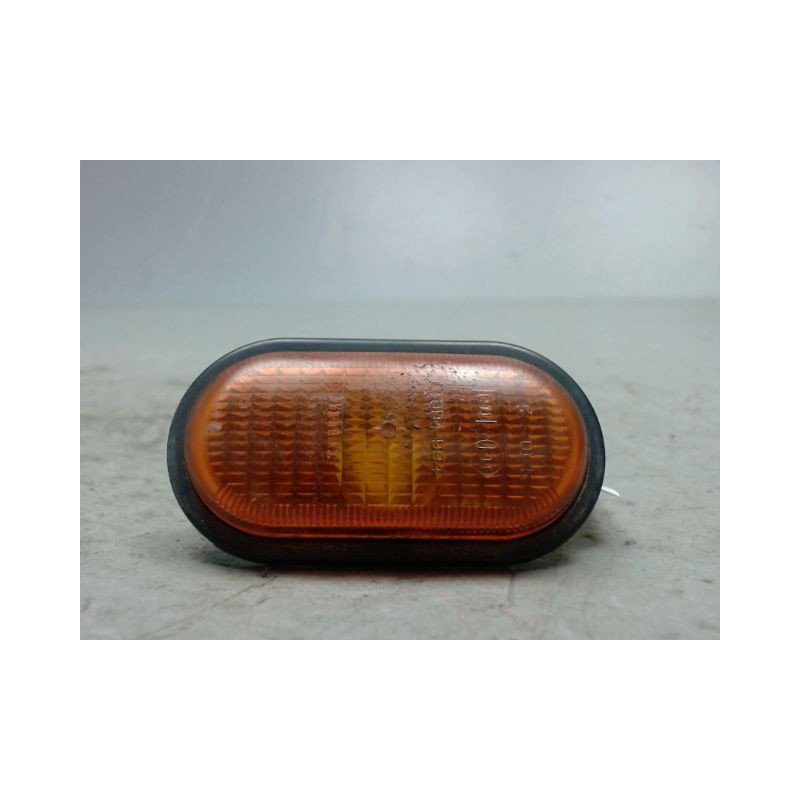 REPETITEUR AILE GAUCHE RENAULT TWINGO