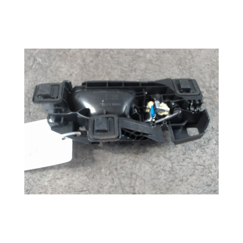 POIGNEE INTERIEURE PORTE AVANT GAUCHE PEUGEOT 208