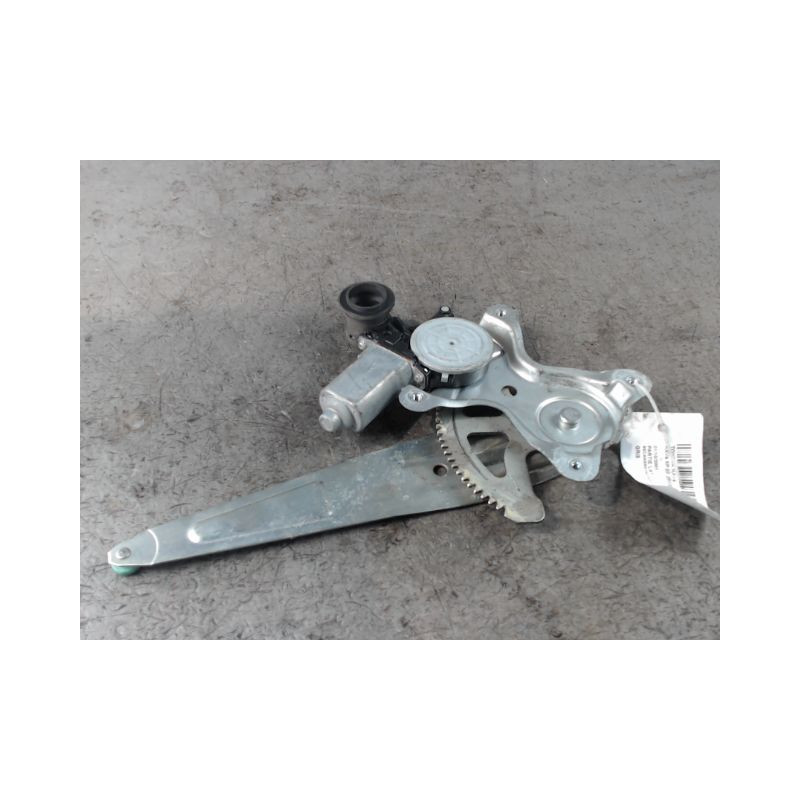 MECANISME+MOTEUR LEVE-GLACE ARRIERE DROIT TOYOTA RAV4 2000-
