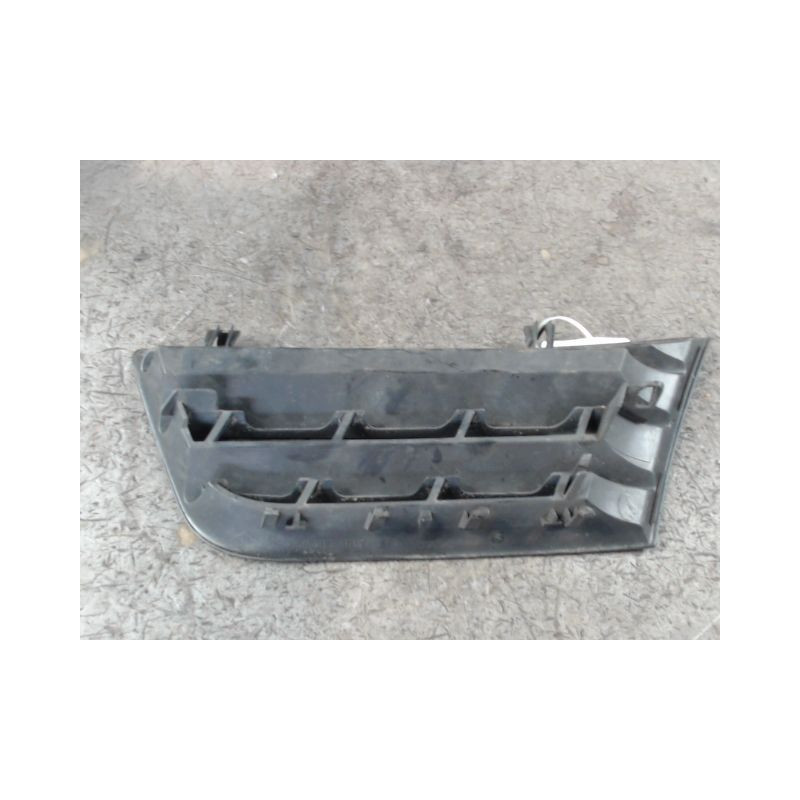 GRILLE CALANDRE DROIT RENAULT MODUS 2004-2007