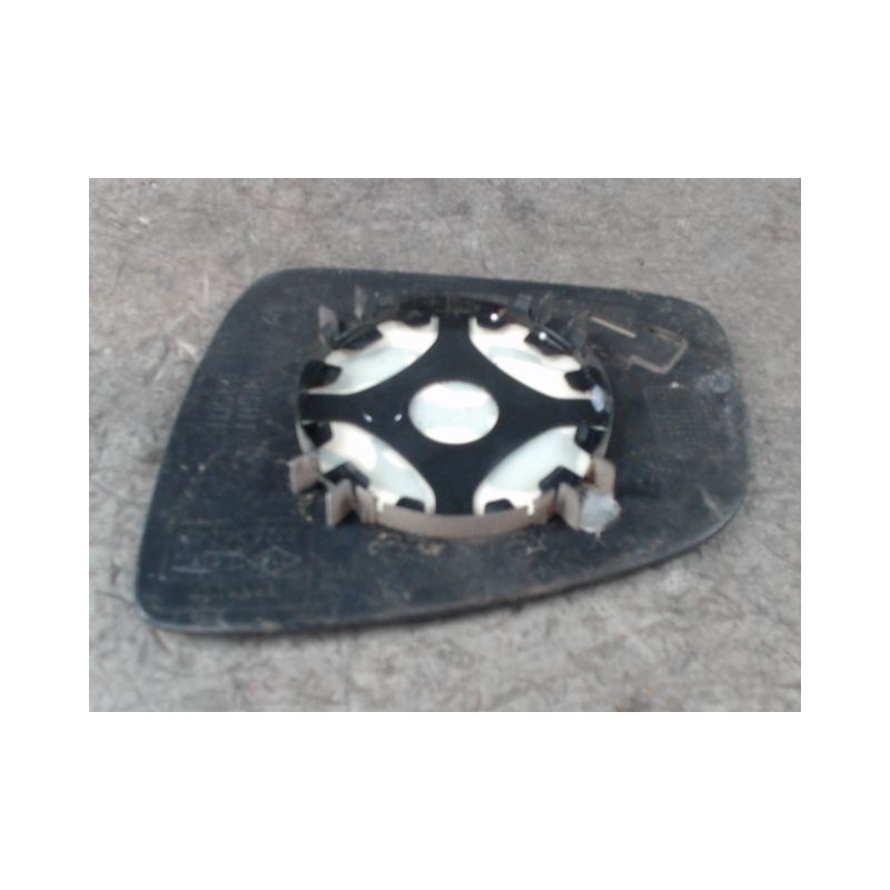 GLACE RETROVISEUR EXT D DACIA SANDERO 2008-