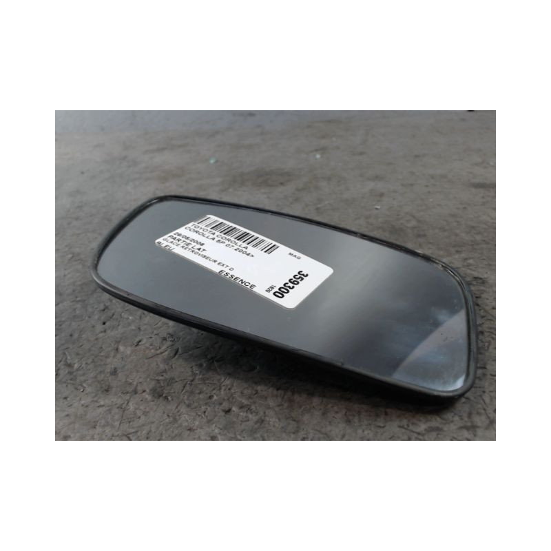 GLACE RETROVISEUR EXT D TOYOTA COROLLA 2004-