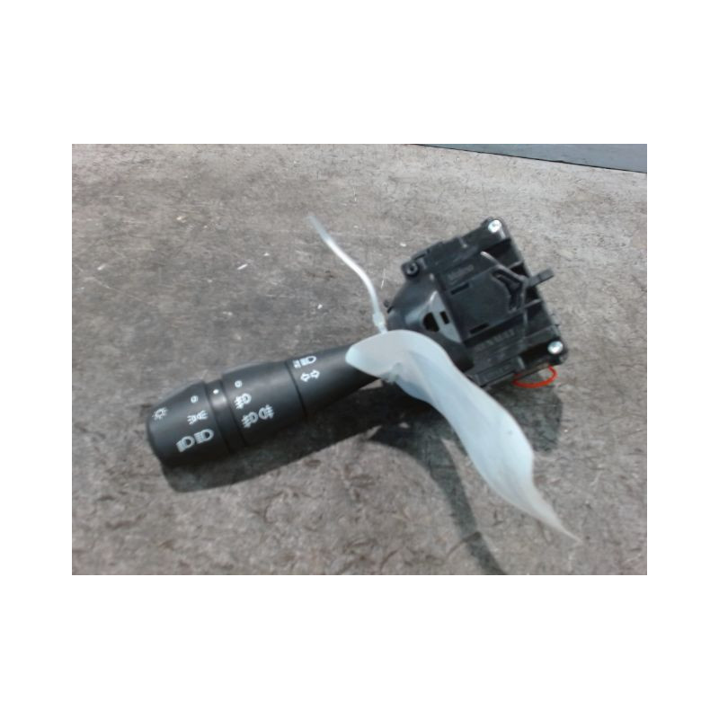 COMMANDE CLIGNOTANT DACIA LOGAN MCV 2007-
