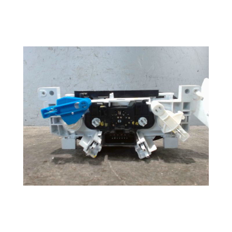 COMMANDE DE CHAUFFAGE DACIA LOGAN MCV 2007-