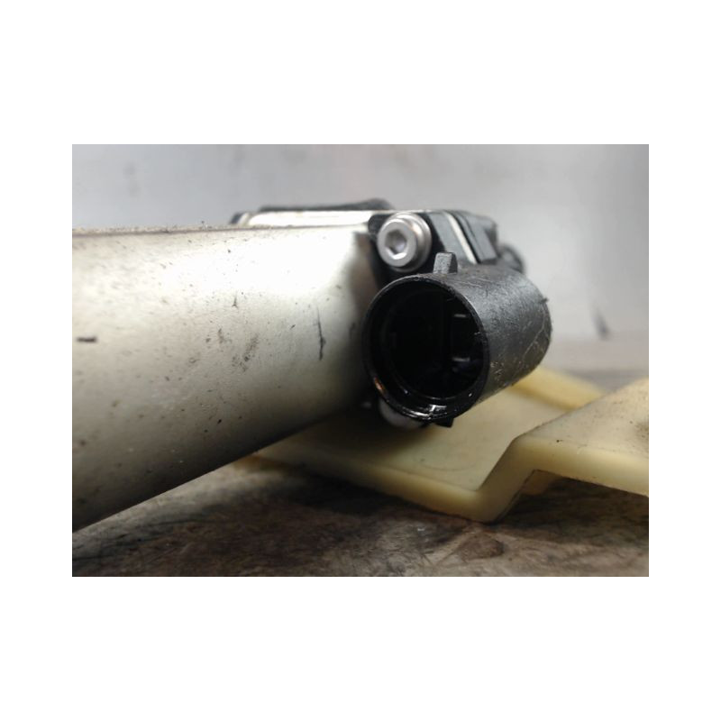 MECANISME+MOTEUR LEVE-GLACE AVANT DROIT RENAULT MASTER