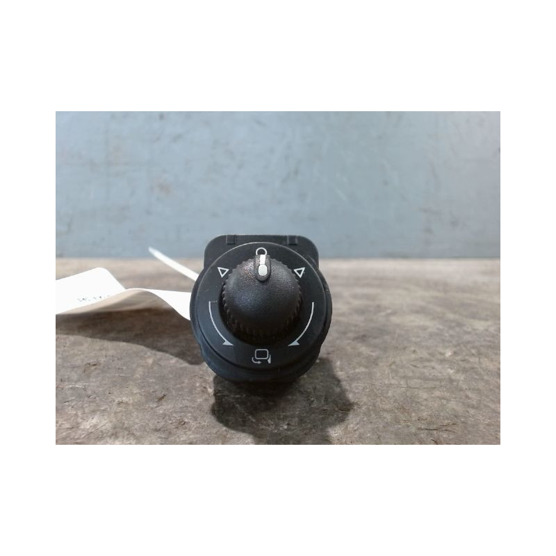 COMMANDE RETROVISSEUR EXTERIEUR ELECTRIQUE FIAT 500 2007-