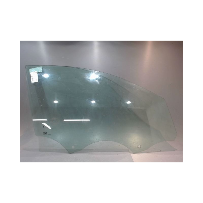 GLACE PORTE AVD PEUGEOT 208
