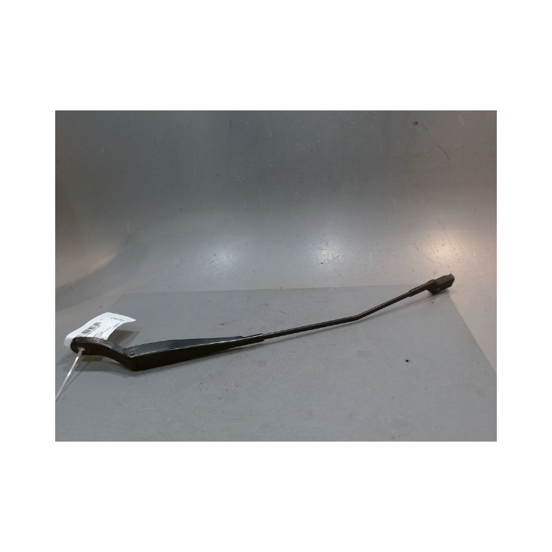BRAS ESSUIE-GLACE AVANT GAUCHE PEUGEOT PARTNER