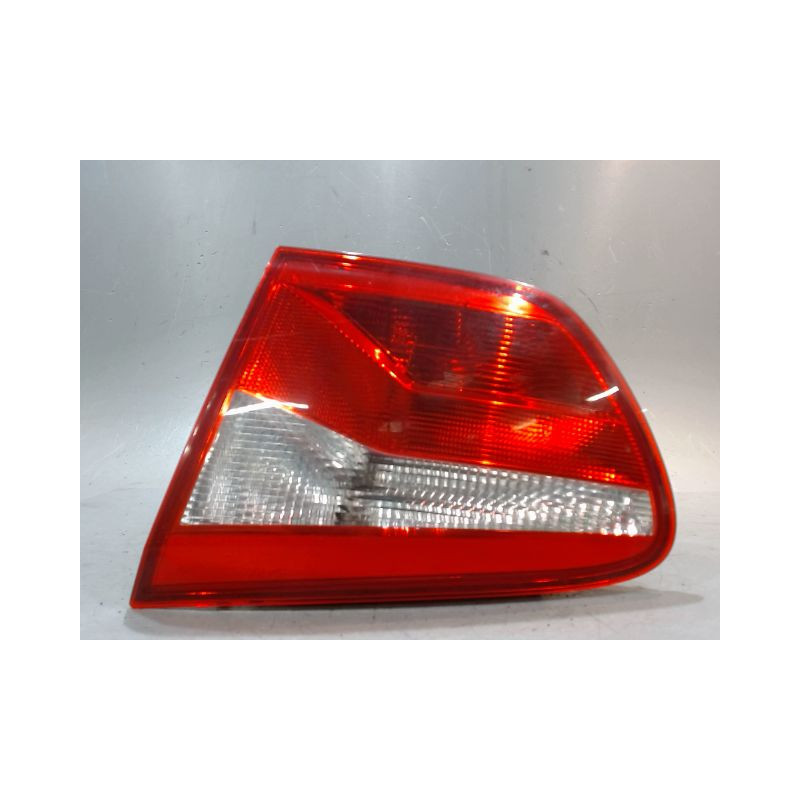 FEU ARRIERE INTERIEUR DROIT SEAT IBIZA