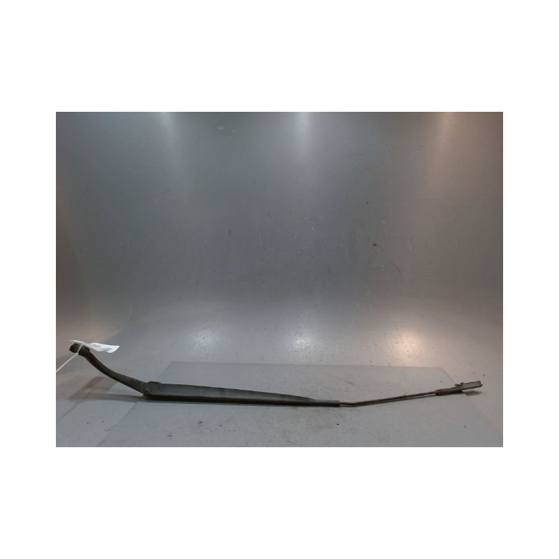 BRAS ESSUIE-GLACE AVANT DROIT NISSAN QASHQAI