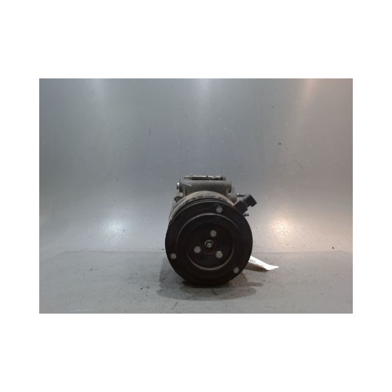 COMPRESSEUR AIR CONDITIONNE FORD FIESTA
