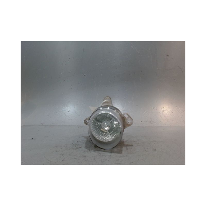 PHARE ANTIBROUILLARD AVANT DROIT MERCEDES CLASSE B