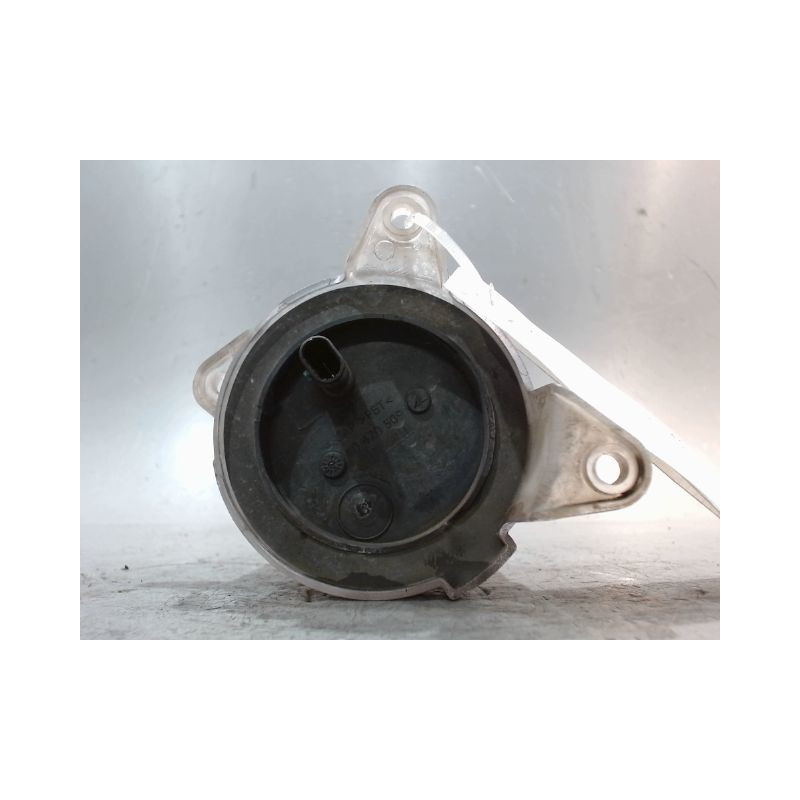 PHARE ANTIBROUILLARD AVANT DROIT MERCEDES CLASSE B
