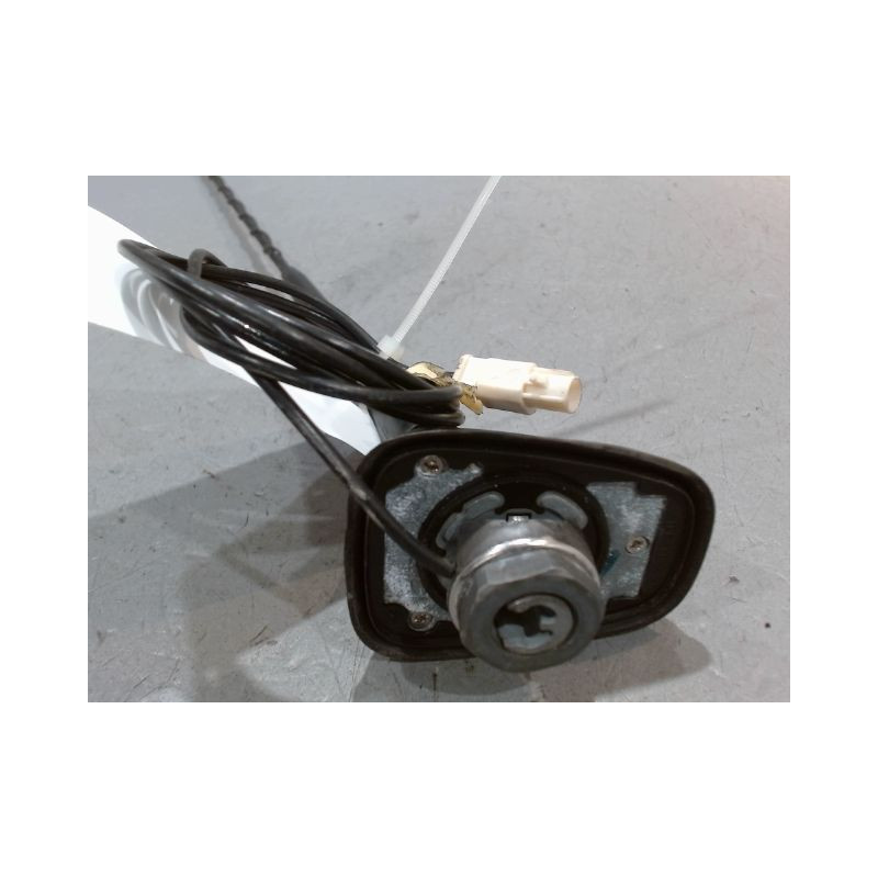 ANTENNE RADIO RENAULT MEGANE