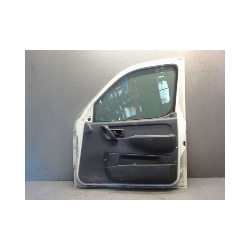 PORTE AVANT DROIT PEUGEOT PARTNER