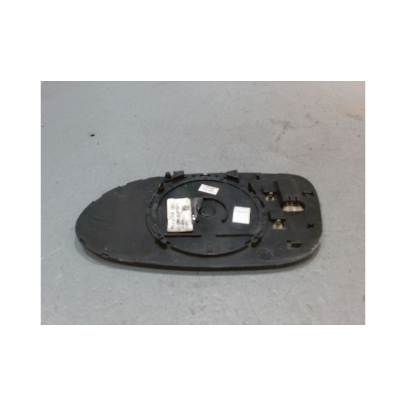 GLACE RETROVISEUR EXT D MERCEDES CLK