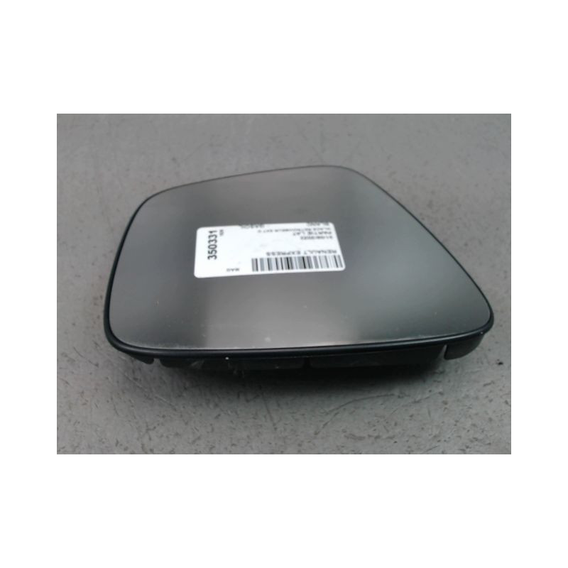 GLACE RETROVISEUR EXT D RENAULT EXPRESS