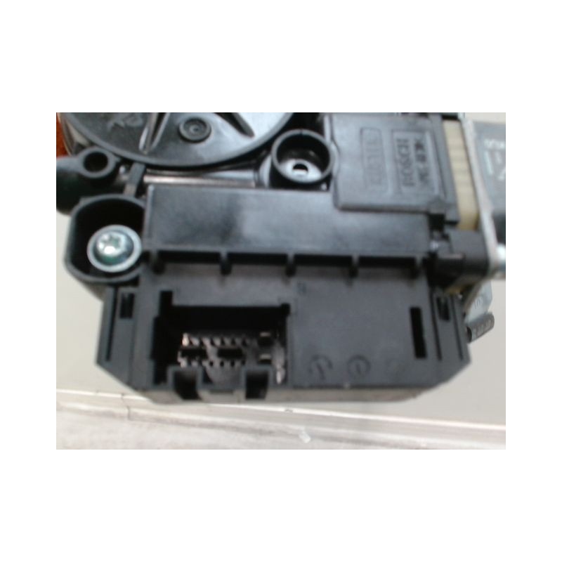 MECANISME+MOTEUR LEVE-GLACE AVANT GAUCHE VOLKSWAGEN POLO V 2009-...