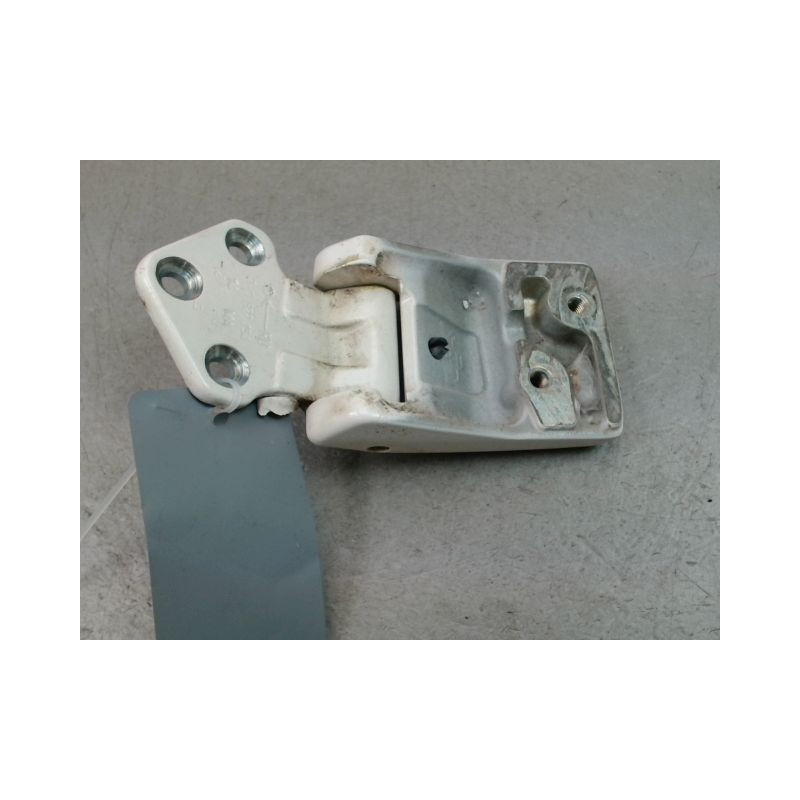 CHARNIERE INF PORTE BATTANTE ARD VOLKSWAGEN TRANSPORTER COURT TOLE 03-