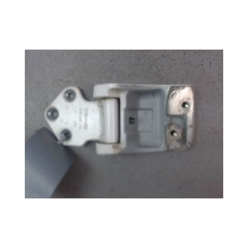 CHARNIERE SUP PORTE BATTANTE ARD VOLKSWAGEN TRANSPORTER COURT TOLE 03-