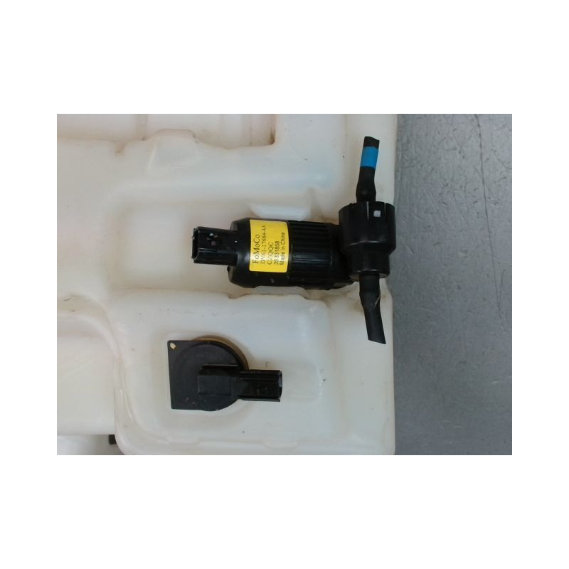 RESERVOIR LAVE-GLACE AVANT FORD MONDEO 2007-