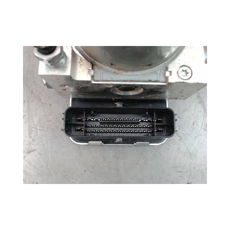 UNITE HYDRAULIQUE ABS RENAULT TRAFIC