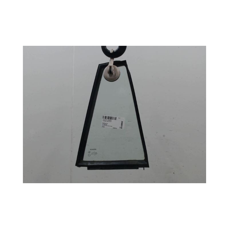 GLACE FIXE PORTE ARD TOYOTA VERSO 2010-