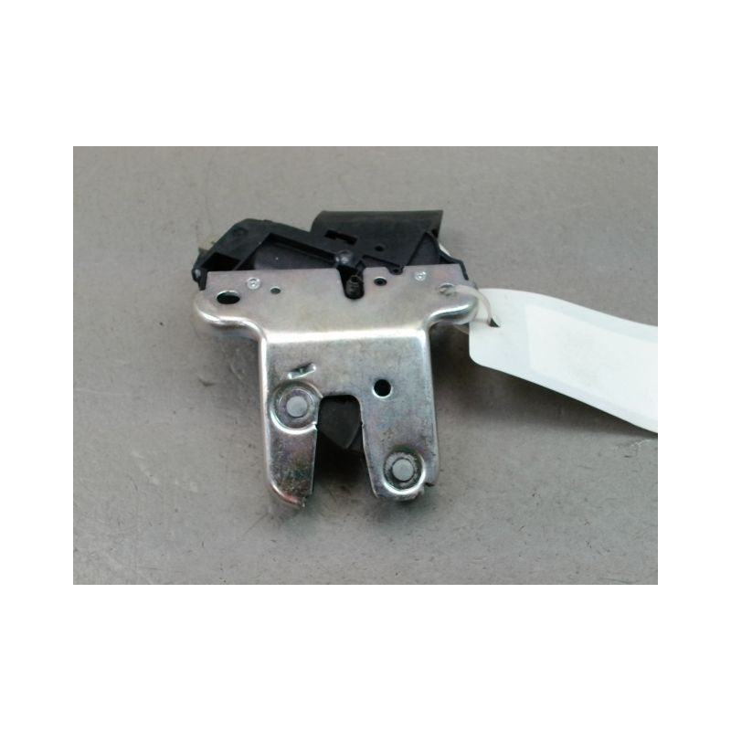 SERRURE COFFRE ARRIERE AUDI A4 BERL. III Phase 1 (8K) 2008-2011
