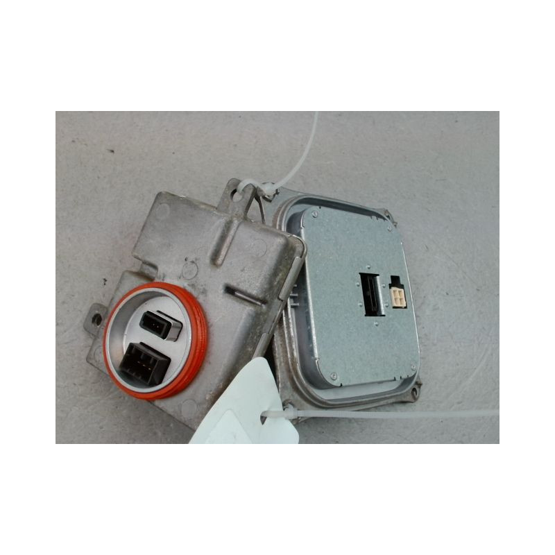 BOITIER XENON PHARE GAUCHE AUDI A4 BERL. III Phase 1 (8K) 2008-2011