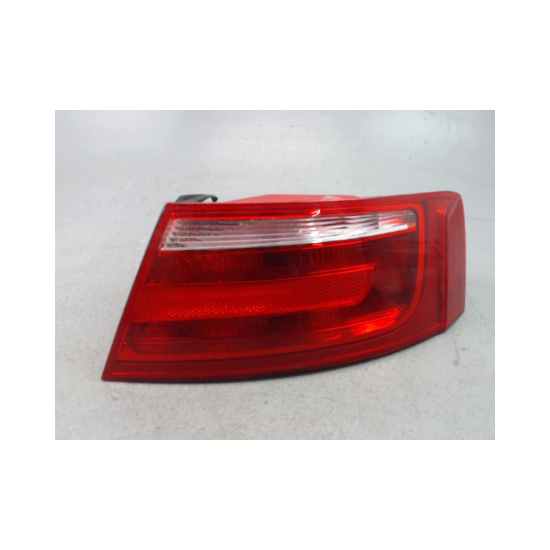 FEU ARRIERE DROIT AUDI A5 SPORTBACK 09-