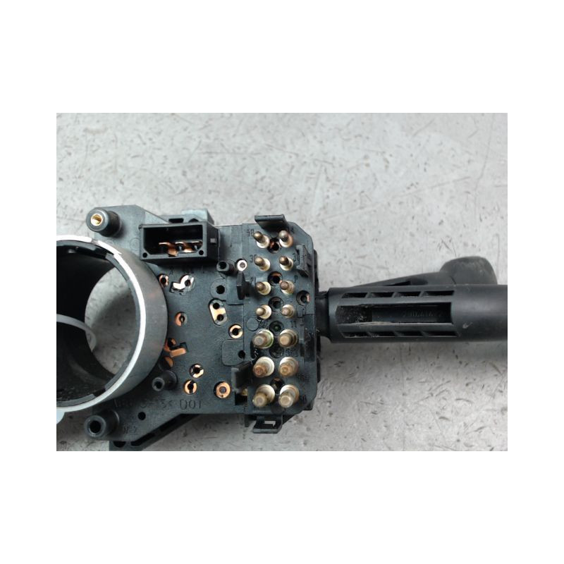 COMMANDE CLIGNOTANT AUDI A4 BERL. I Phase 2 (8D) 1999-2001