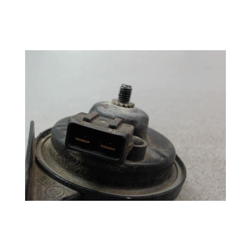 KLAXON / AVERTISSEUR AUDI A4 BERL. I Phase 2 (8D) 1999-2001