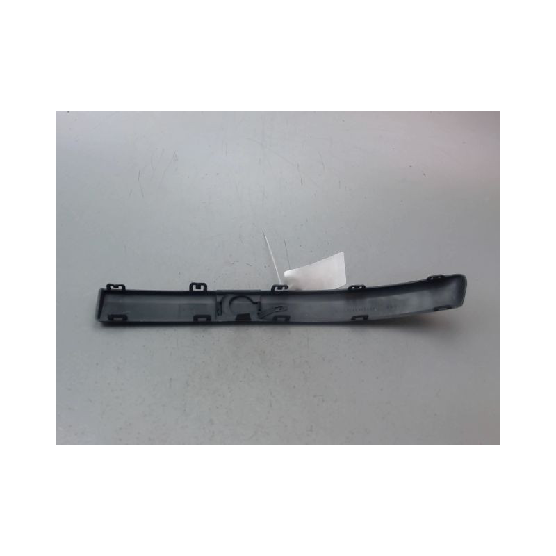 ENJOLIVEUR PARE-CHOC AVD RENAULT CLIO ESTATE III Phase 1 2008-2009