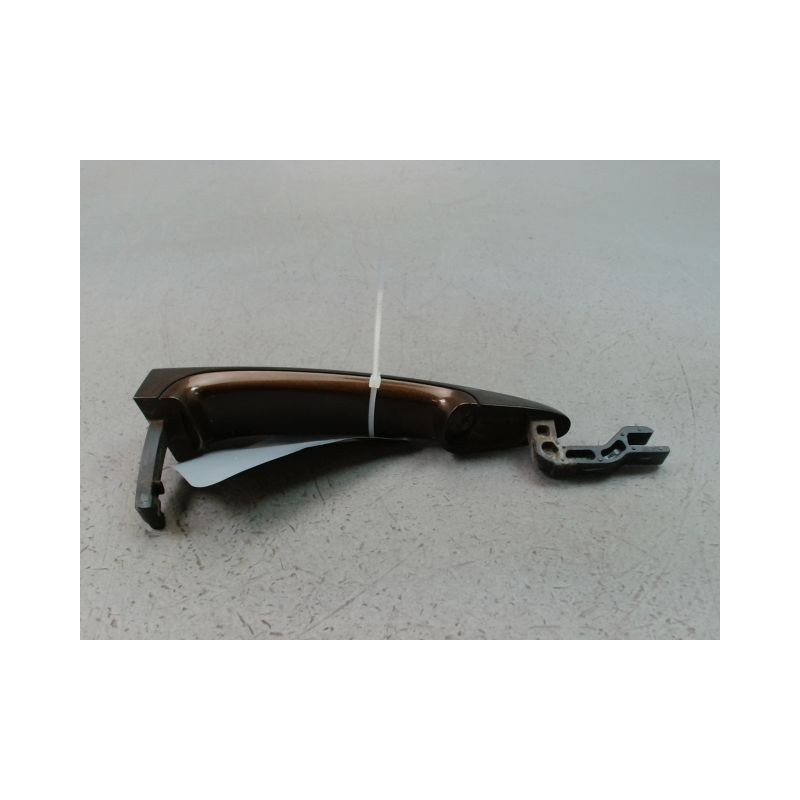 POIGNEE EXTERIEURE PORTE ARRIERE GAUCHE BMW X1