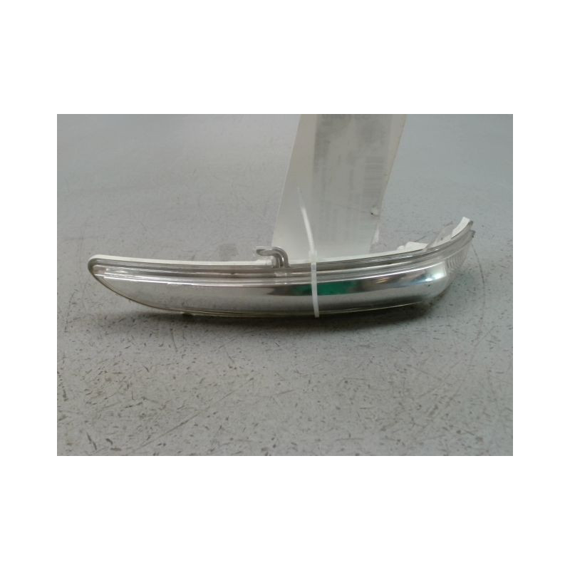 REPETITEUR RETROVISEUR GAUCHE PEUGEOT 208 Phase 1 2012-...