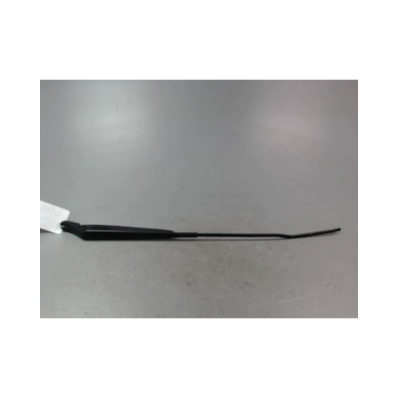 BRAS ESSUIE-GLACE AVANT DROIT RENAULT KANGOO EXPRESS II Phase 2 2013-...