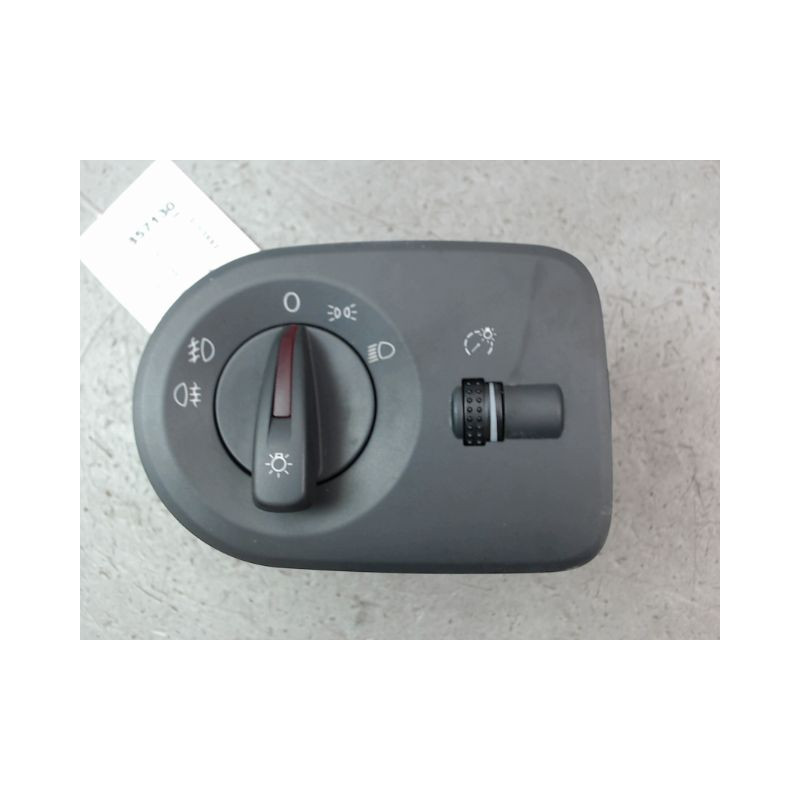 INTERIEUR COMMANDE PHARES SEAT IBIZA IV Phase 2 (6J) 2012-...