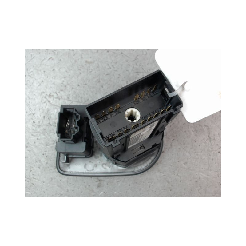 INTERIEUR COMMANDE PHARES SEAT IBIZA IV Phase 2 (6J) 2012-...