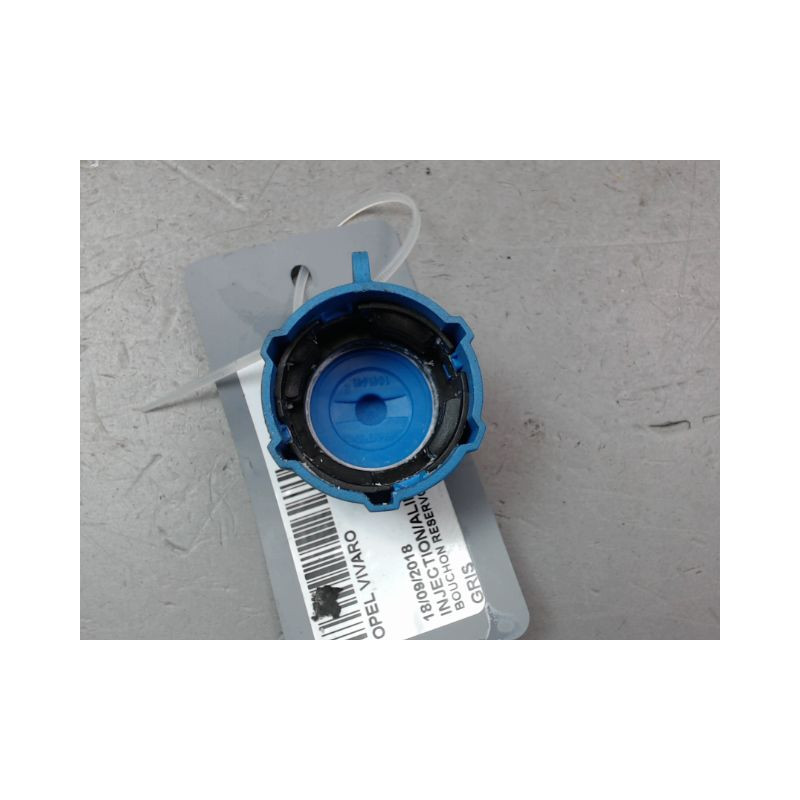 BOUCHON RESERVOIR ADBLUE OPEL VIVARO