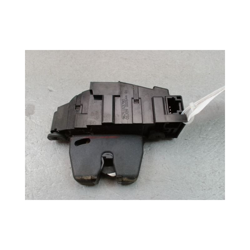 SERRURE HAYON  PEUGEOT 207 2006-2013