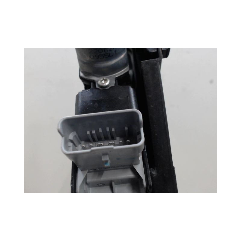 MECANISME+MOTEUR LEVE-GLACE AVANT DROIT PEUGEOT 208