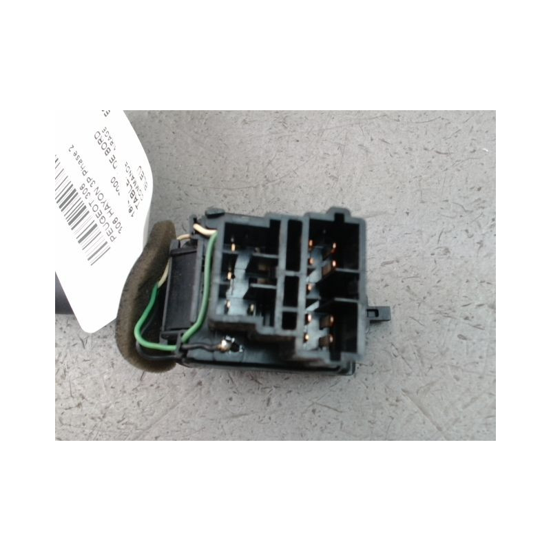 COMMANDE ECLAIRAGE PEUGEOT 306 Phase 2 1997-2001