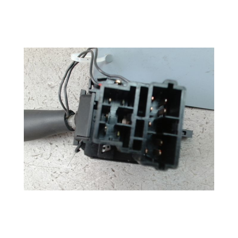 COMMANDE ECLAIRAGE PEUGEOT 106 Phase 2 1996-2003