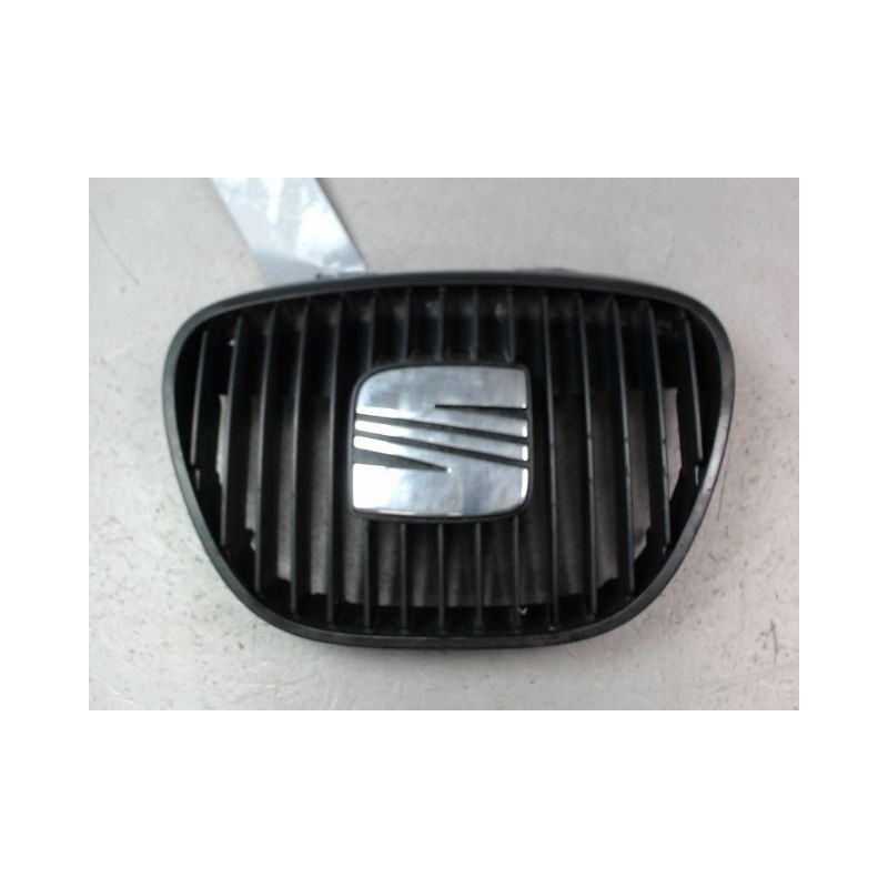 CALANDRE SEAT IBIZA III Phase 1 (6L) 2002-2006