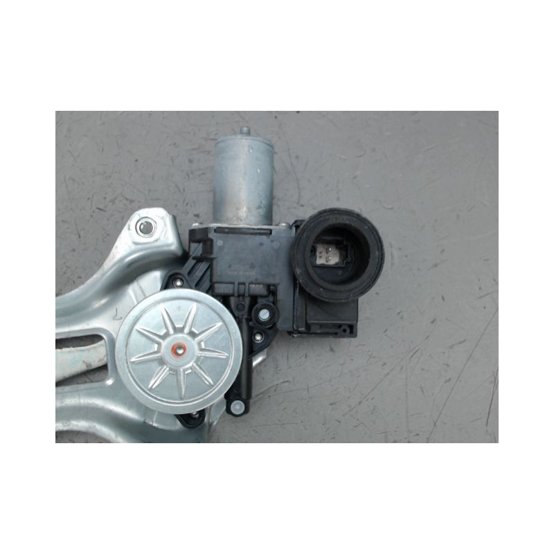 MECANISME LEVE-GLACE AVANT GAUCHE TOYOTA RAV4