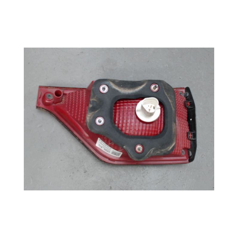 FEU ARRIERE INTERIEUR GAUCHE KIA SPORTAGE