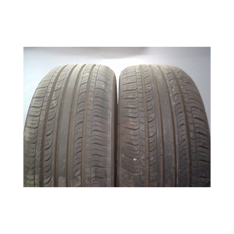 Paire de pneus ROVELO RHP-780P 195 50 15 82 V