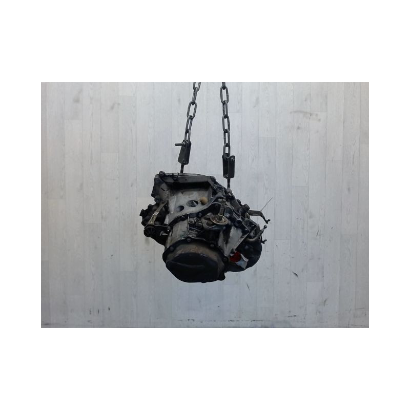 BOITE A VITESSE MECANIQUE PEUGEOT 206 1.9 D